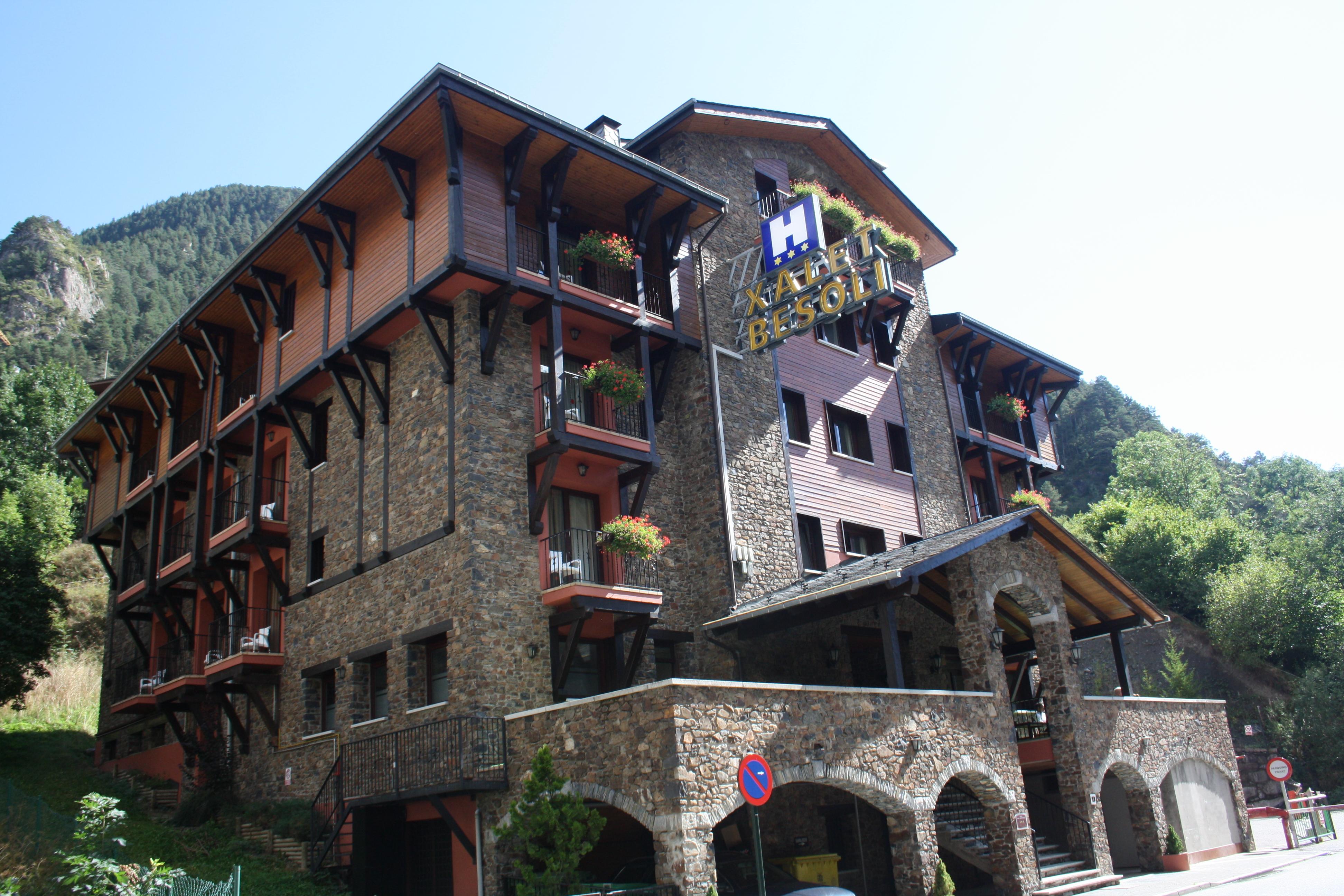 Xalet Besoli Hotel Arinsal Exterior photo