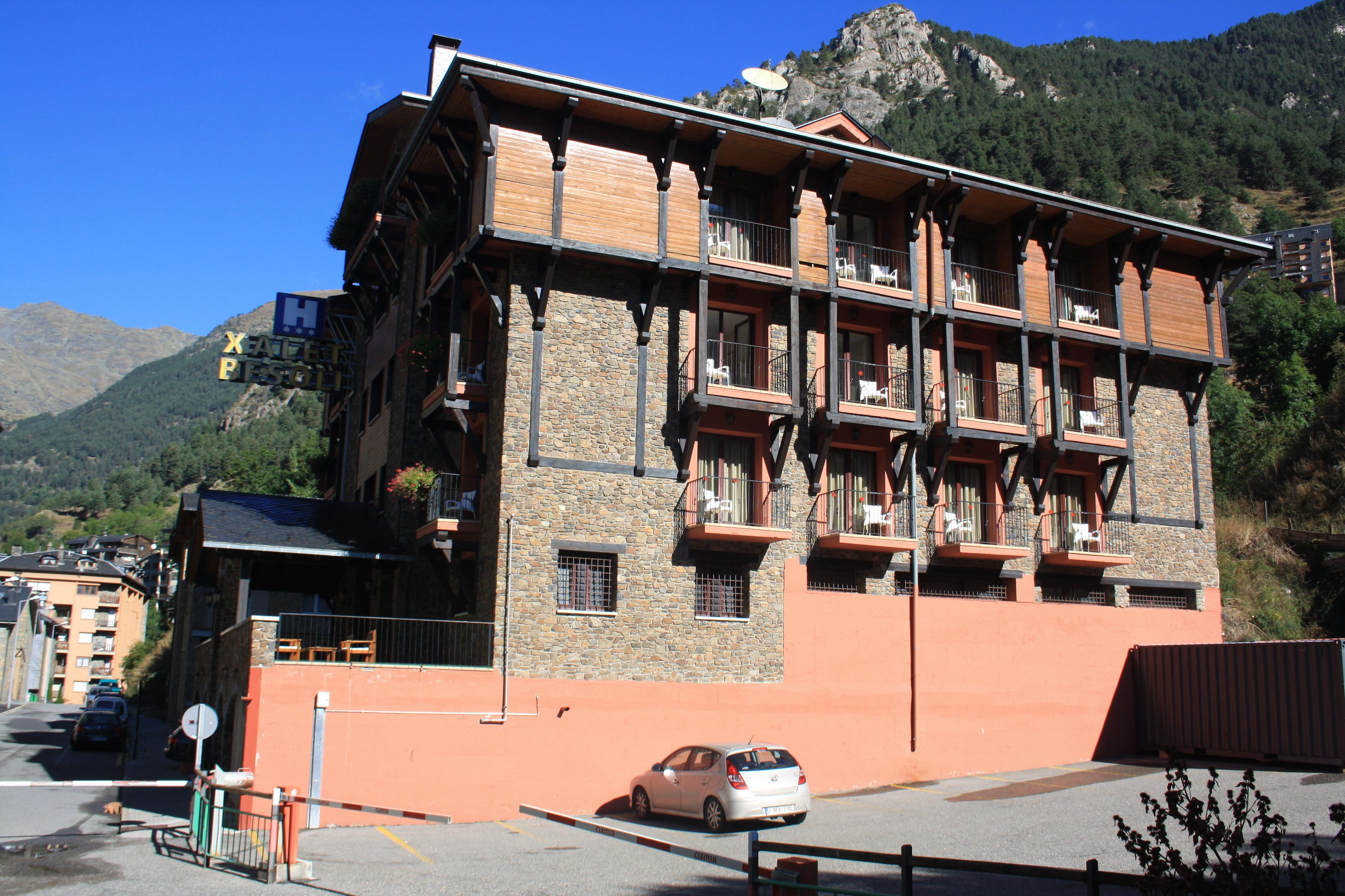 Xalet Besoli Hotel Arinsal Exterior photo